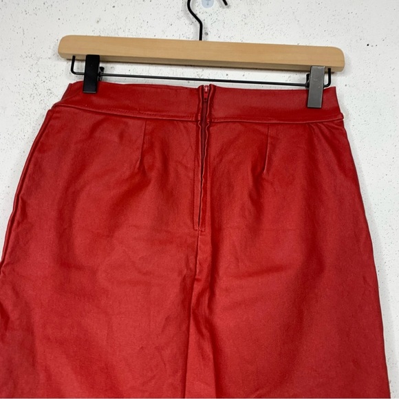 Windsor Asymmetrical Faux Wrap Mini Red Skirt Size Large - Picture 5 of 9